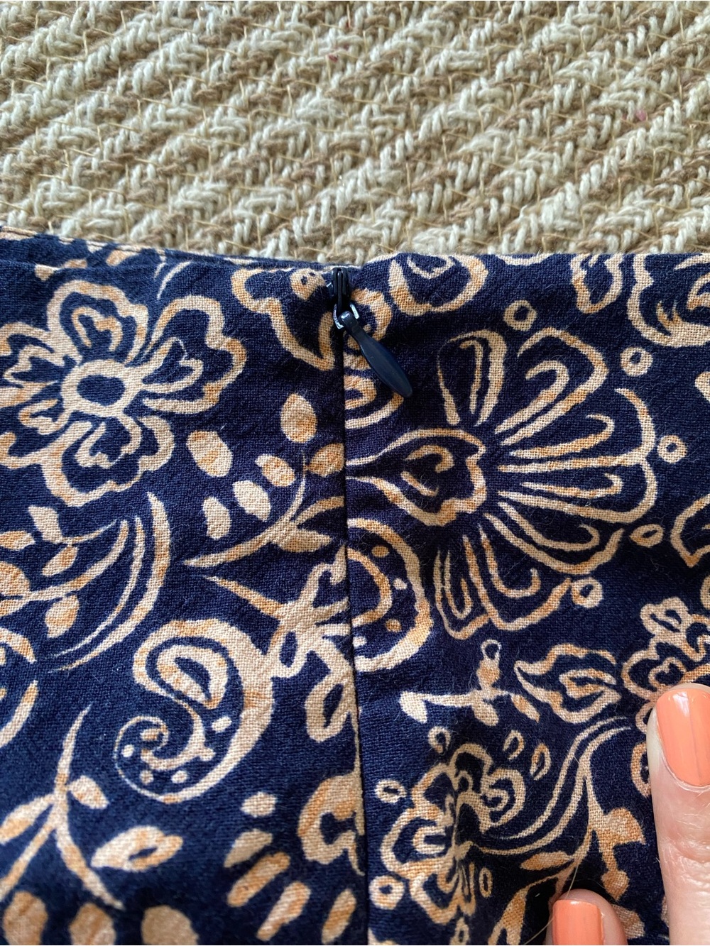 ZARA Navy Peach Floral Ruched Cotton Midi Skirt! 🐚 - Picture 12 of 16